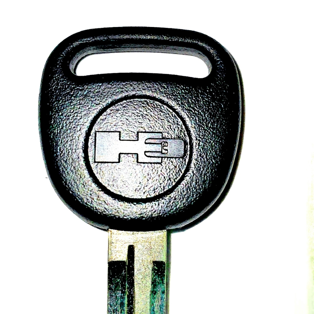 2006-2010 Hummer H3 H3T H3X Brand New OEM Key Blank